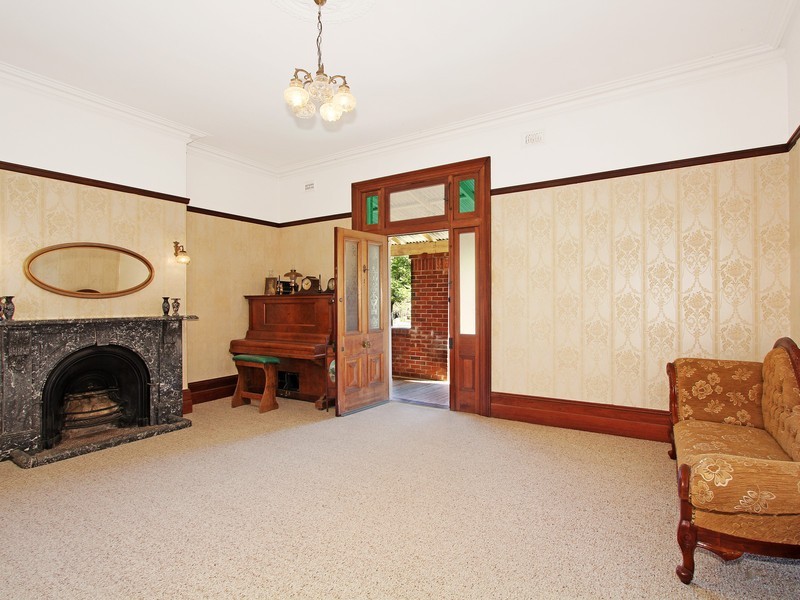 141 a-b Brisbane Street, East Tamworth NSW 2340