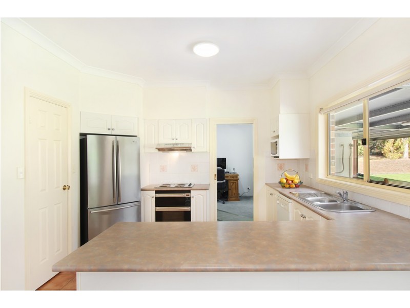 102 Urangera Drive, Tamworth NSW 2340