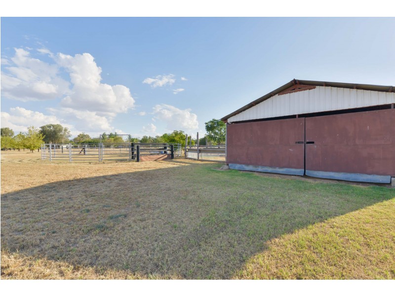 9 Kingswood Drive, Tamworth NSW 2340