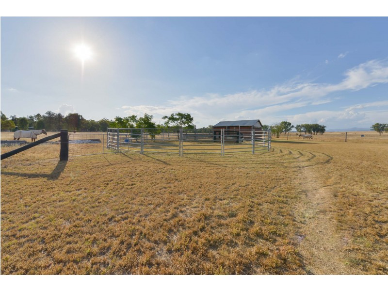 9 Kingswood Drive, Tamworth NSW 2340