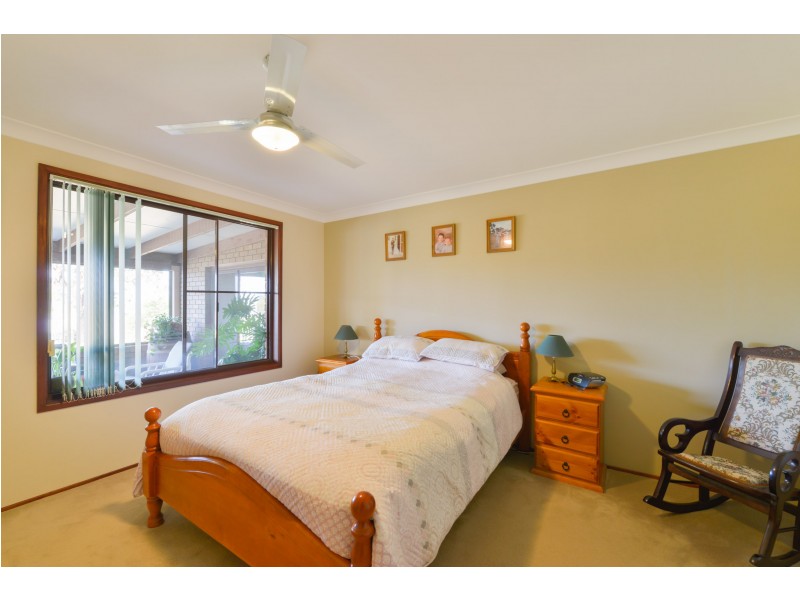 9 Kingswood Drive, Tamworth NSW 2340