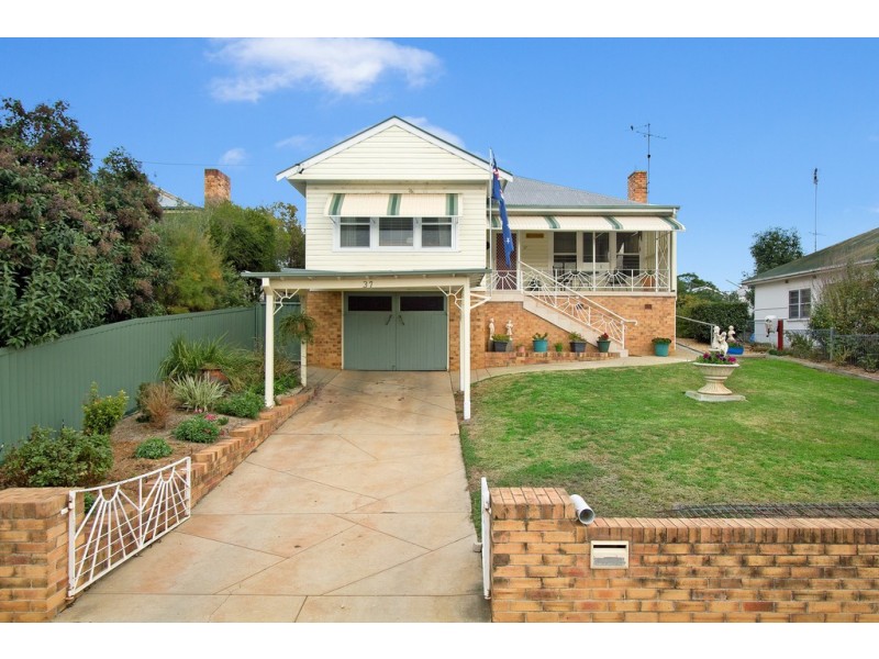 37 Phillip Street, Tamworth NSW 2340