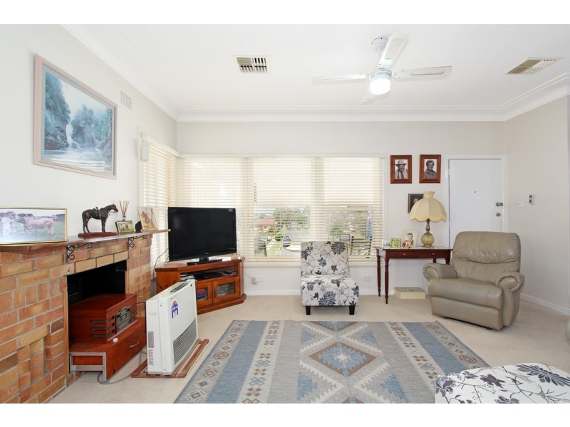 37 Phillip Street, Tamworth NSW 2340