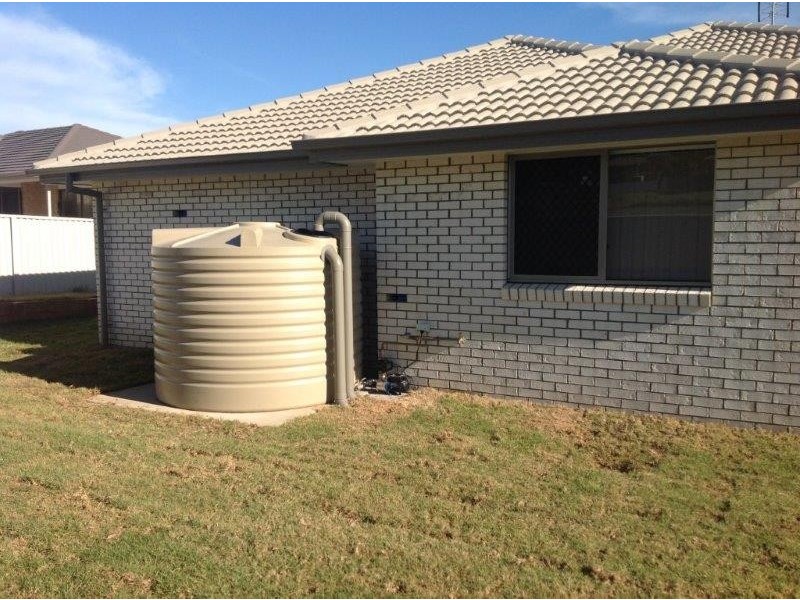 41 Tulipwood Crescent, Tamworth NSW 2340