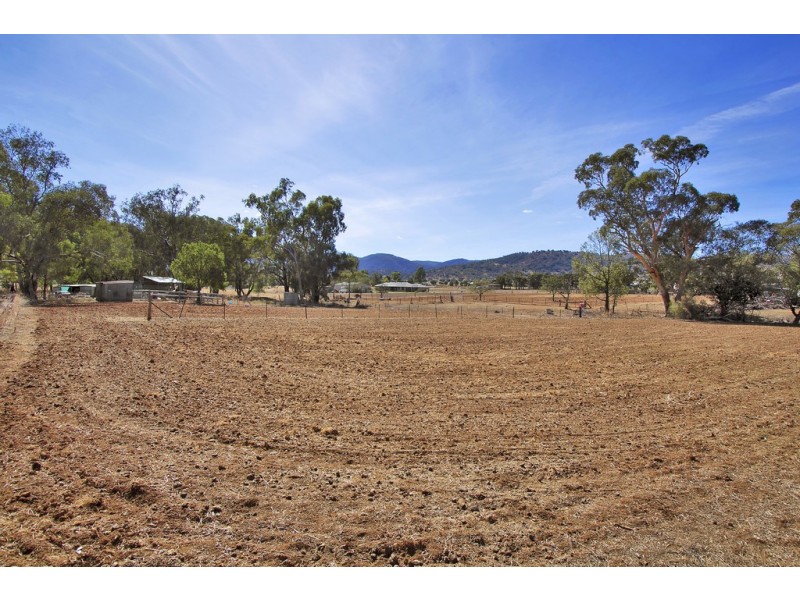 591 Moore Creek Road, Tamworth NSW 2340