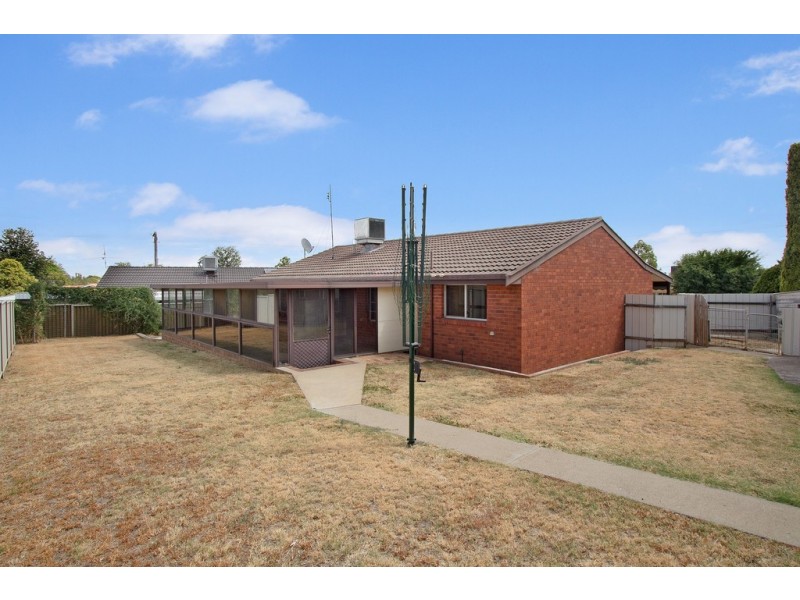 4 Maxwell Street, Tamworth NSW 2340