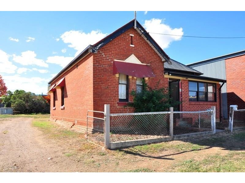 6 In Street, West Tamworth NSW 2340