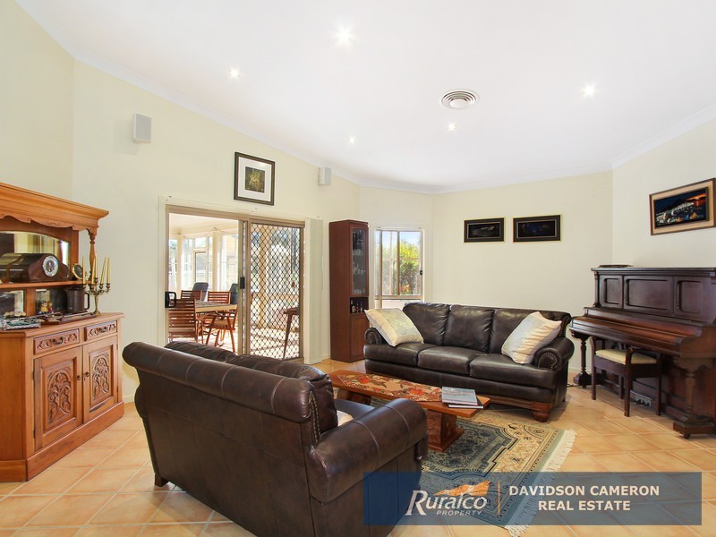 10 Regans Road, Tamworth NSW 2340