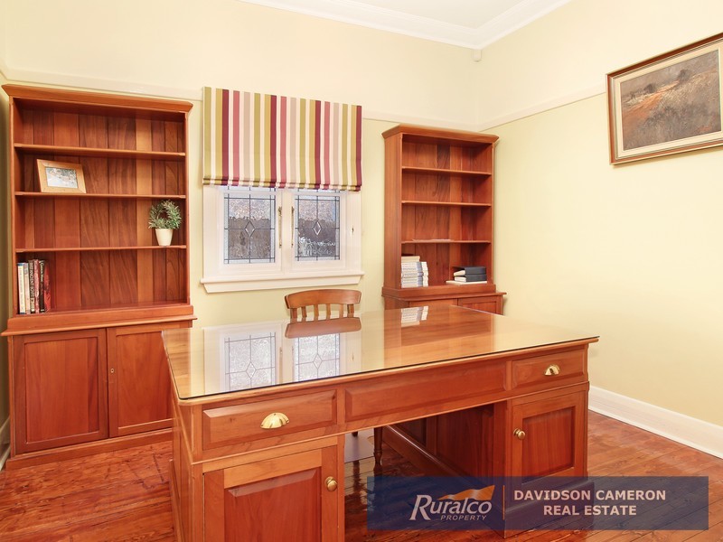 51 Raglan Street, Tamworth NSW 2340
