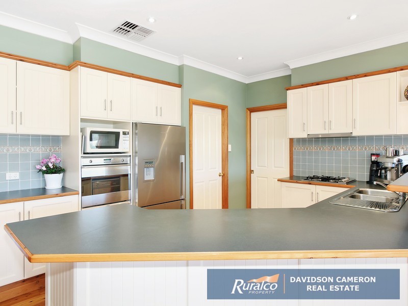 38 Peregrine Avenue, Tamworth NSW 2340