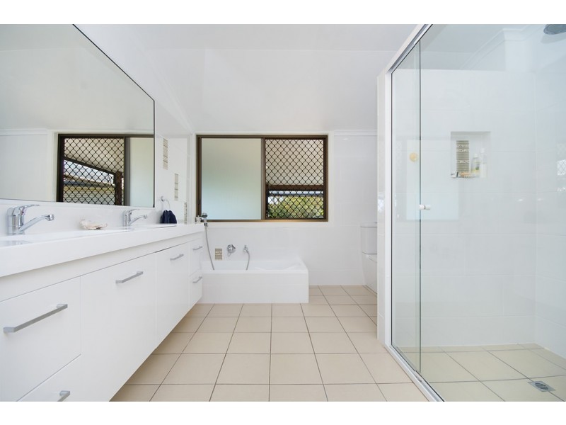 21 Suncrest Avenue, Alstonville NSW 2477