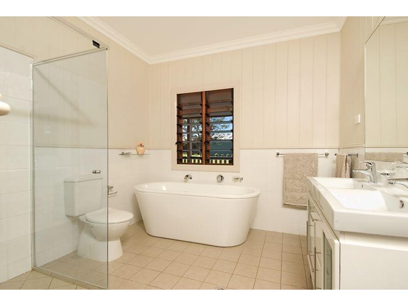 242 Cooks Lane, Alstonville NSW 2477