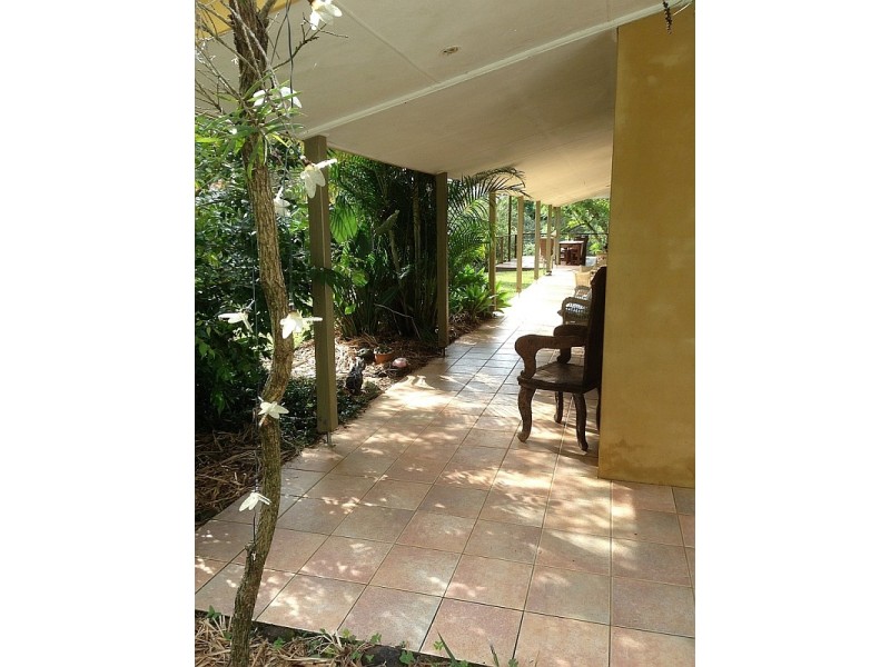 221 Graham Road, Marom Creek NSW 2480