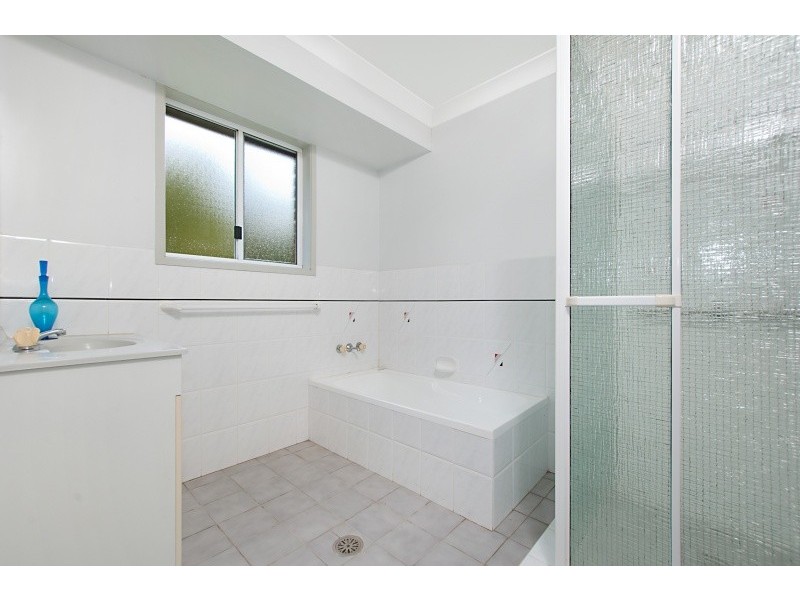 35 Cerreto Circuit, Wollongbar NSW 2477