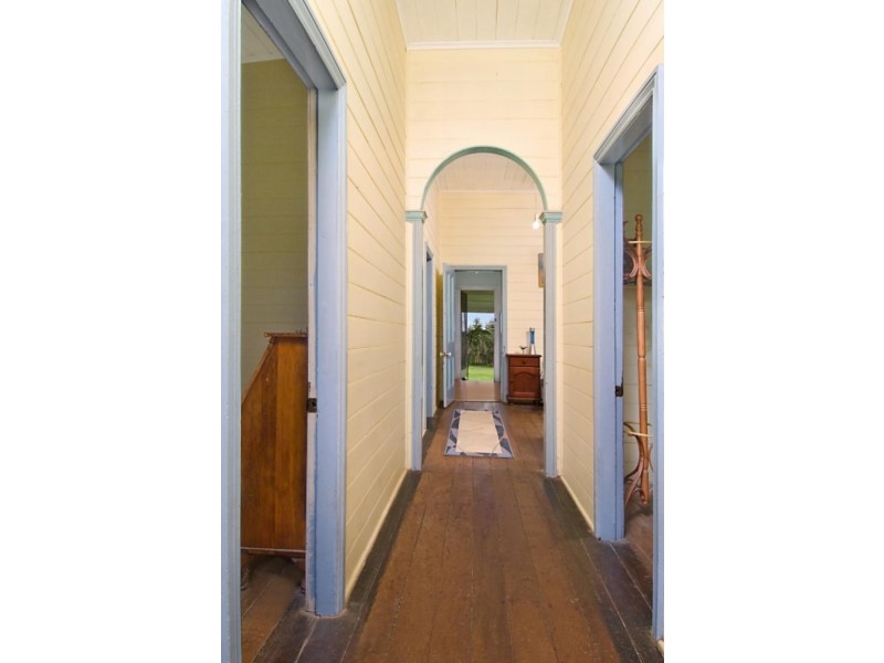 6 Commercial Road, Alstonville NSW 2477