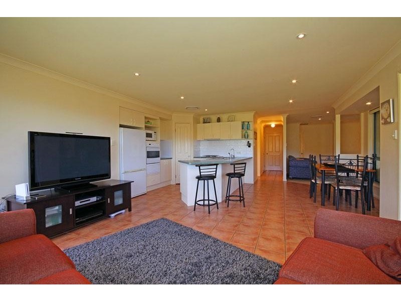 43 Whispering Valley Drive, Richmond Hill NSW 2480