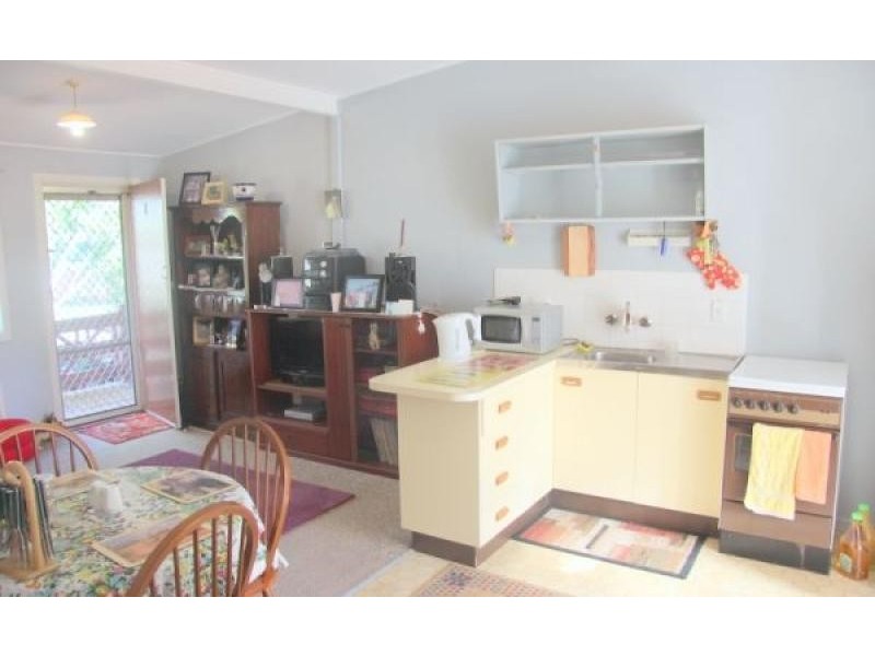 Unit 2/25 Midway Avenue, Wollongbar NSW 2477