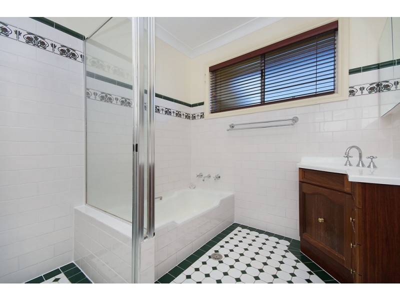 12 Suncrest Avenue, Alstonville NSW 2477