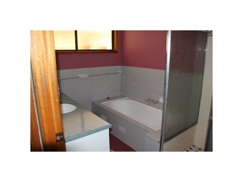 1 Bertram Place, Wollongbar NSW 2477