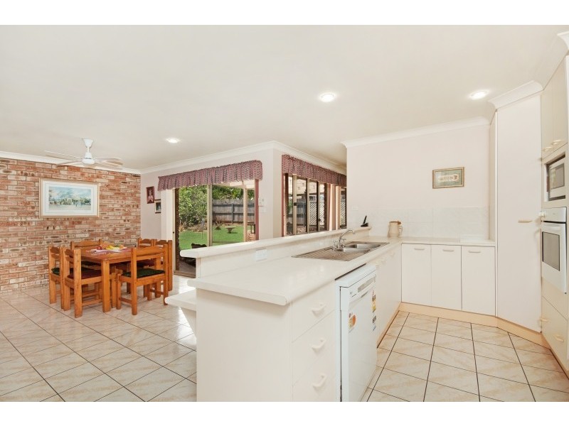 2 Sunset Place, Alstonville NSW 2477