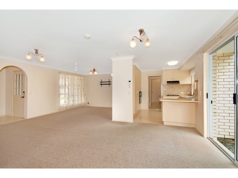 2/56 Commercial Road, Alstonville NSW 2477