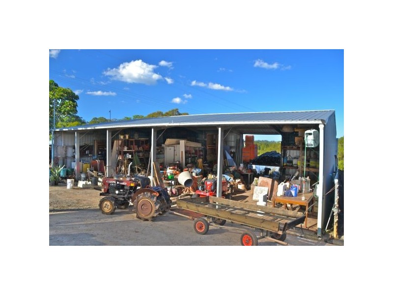 1056 Tamarind Drive, Tintenbar NSW 2478