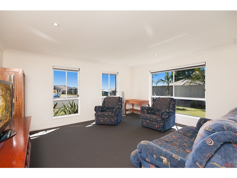 18 Clovelly Place, Wollongbar NSW 2477