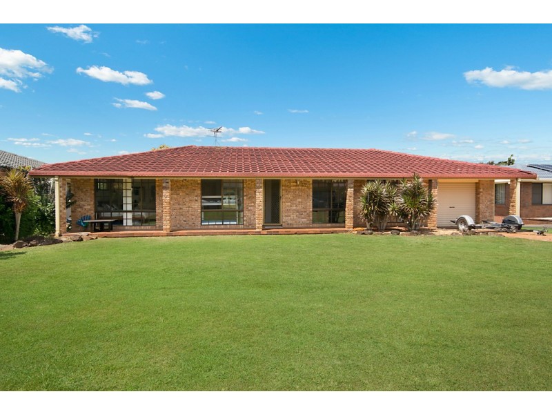 18 Robindale Drive, Wollongbar NSW 2477