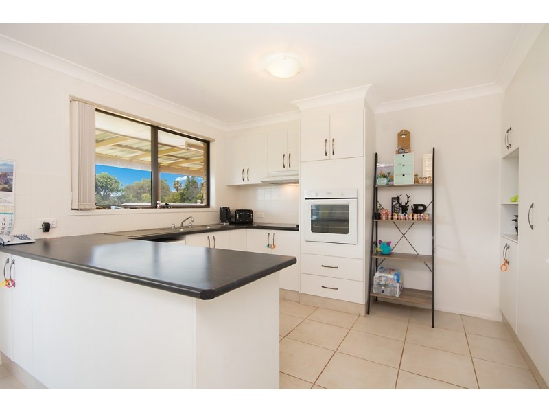 18 Robindale Drive, Wollongbar NSW 2477