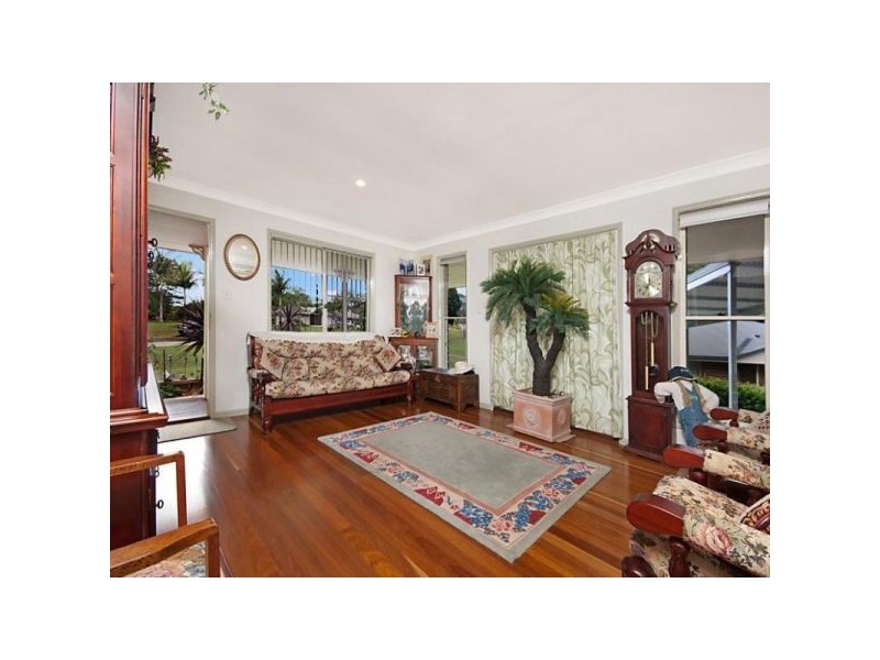 16 Davey Road, Uralba NSW 2477