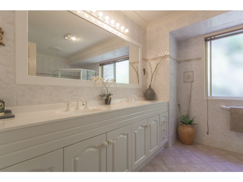 67 Platypus Drive, Uralba NSW 2477