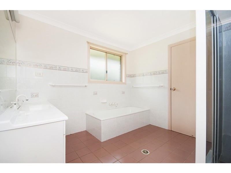 19 Dalmacia Drive, Wollongbar NSW 2477