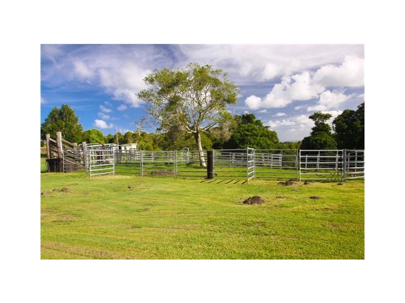 27 McInnes Lane, Tuckurimba NSW 2480