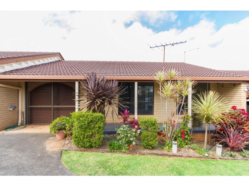 2/11 Suncrest Avenue, Alstonville NSW 2477