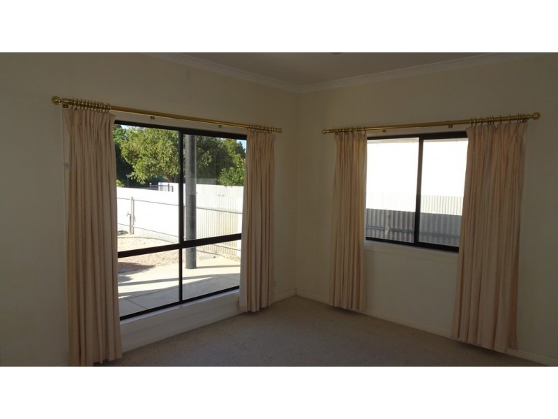 31 Twentyfirst Street, Renmark SA 5341