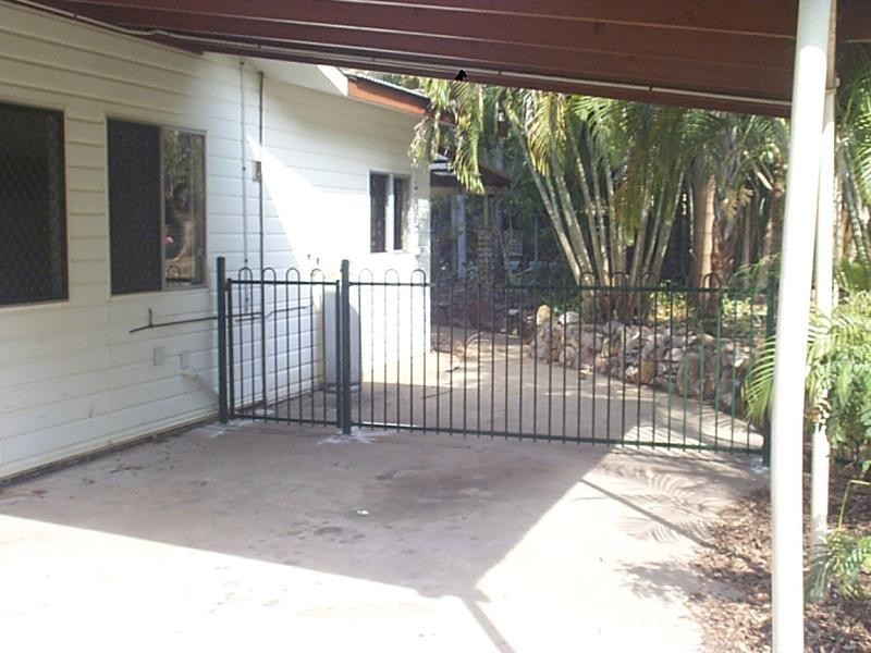 2 Johns Place, Rapid Creek NT 0810