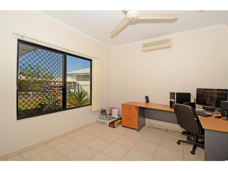 10 Catchlove Street, Rosebery NT 0832