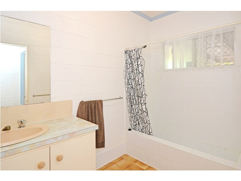 8 Nonda Court, Karama NT 0812