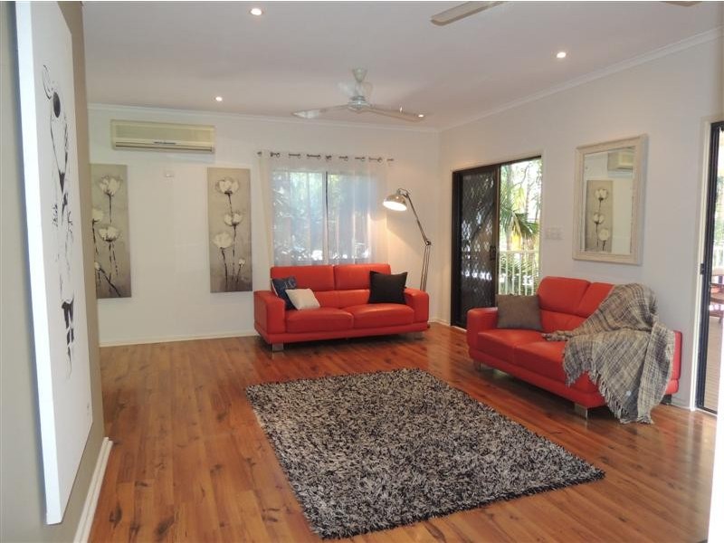 10 Renwick Court, Gray NT 0830