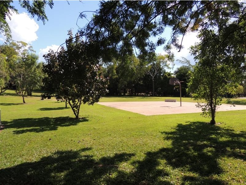 10 Renwick Court, Gray NT 0830