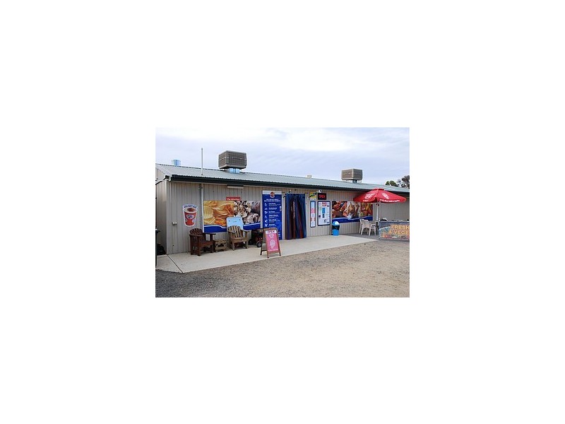 2-6 Egerton Street, Blanchetown SA 5357