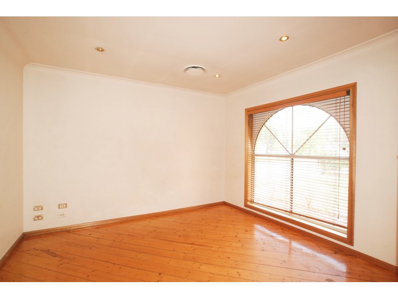 25 Wellington Road, Auburn NSW 2144