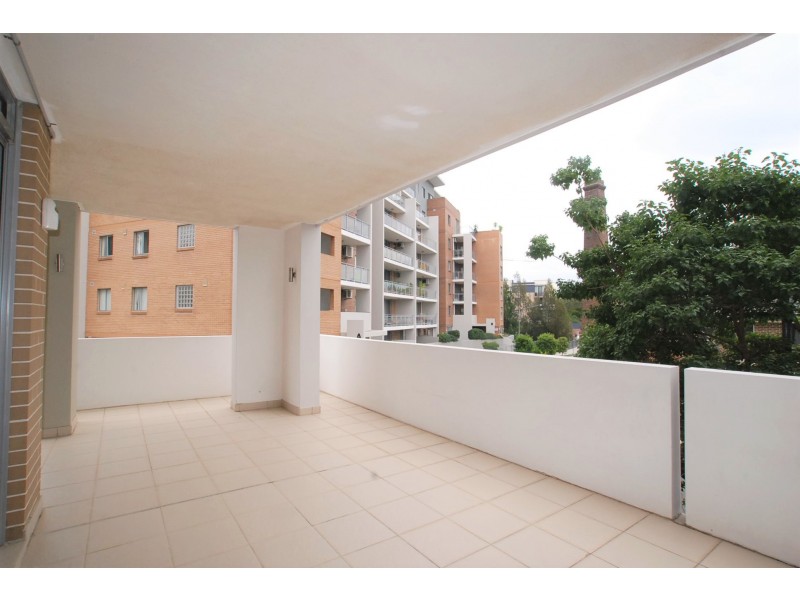 5/28 Brickworks Drive, Holroyd NSW 2142