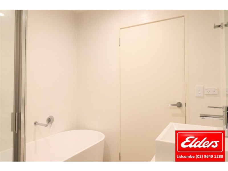 401/2 Good Street, Westmead NSW 2145