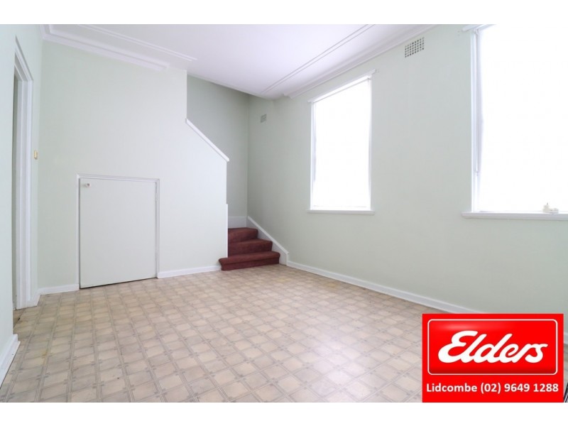 8A Toohey Avenue, Westmead NSW 2145