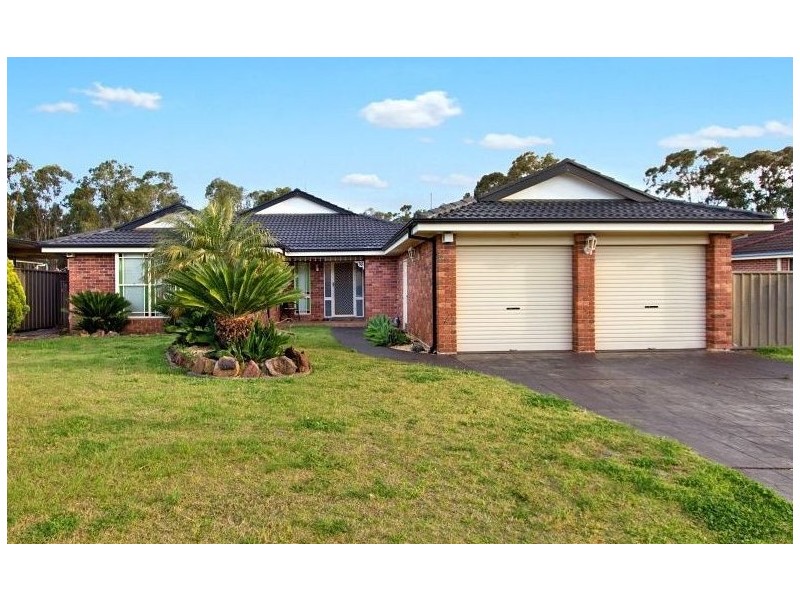 25 Manorhouse Boulevard, Quakers Hill NSW 2763