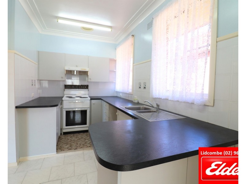 10 Leonie Crescent, Berala NSW 2141