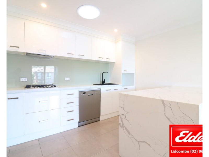 4 MACDERMOTT WAY, Lidcombe NSW 2141