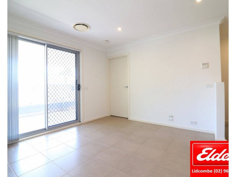 4 MACDERMOTT WAY, Lidcombe NSW 2141