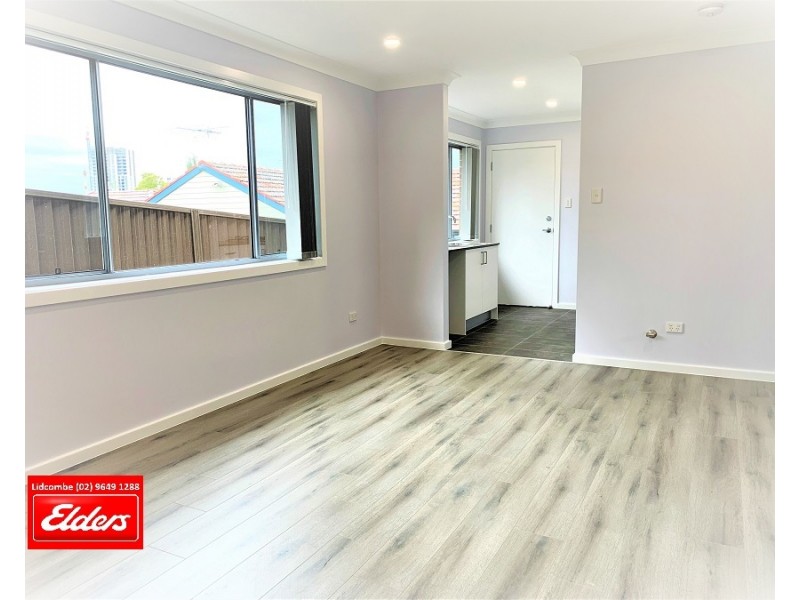 1/8A TOOHEY AVENUE, Westmead NSW 2145